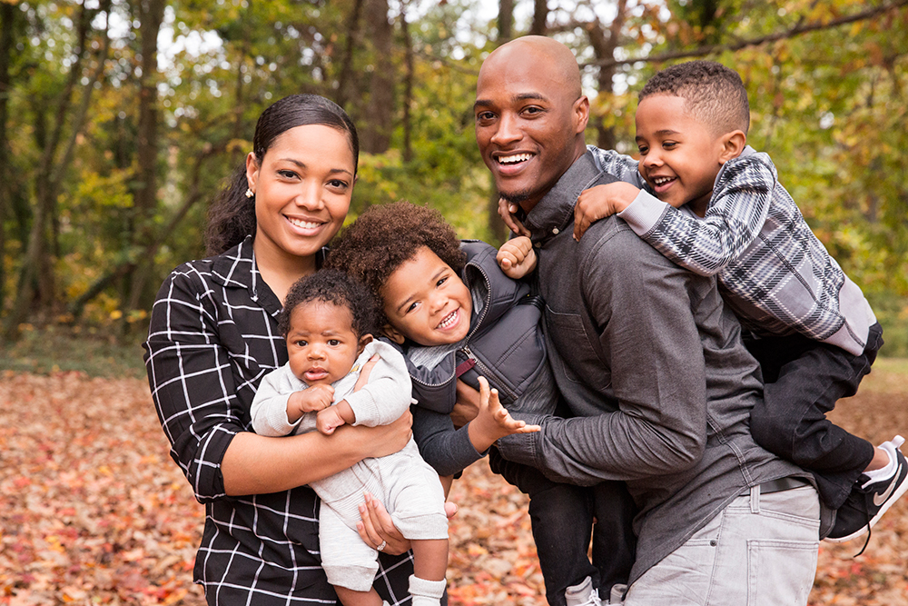 Five Reasons Why You Should Have Family Photos Taken Every Year - Image Property of www.j-dphoto.com