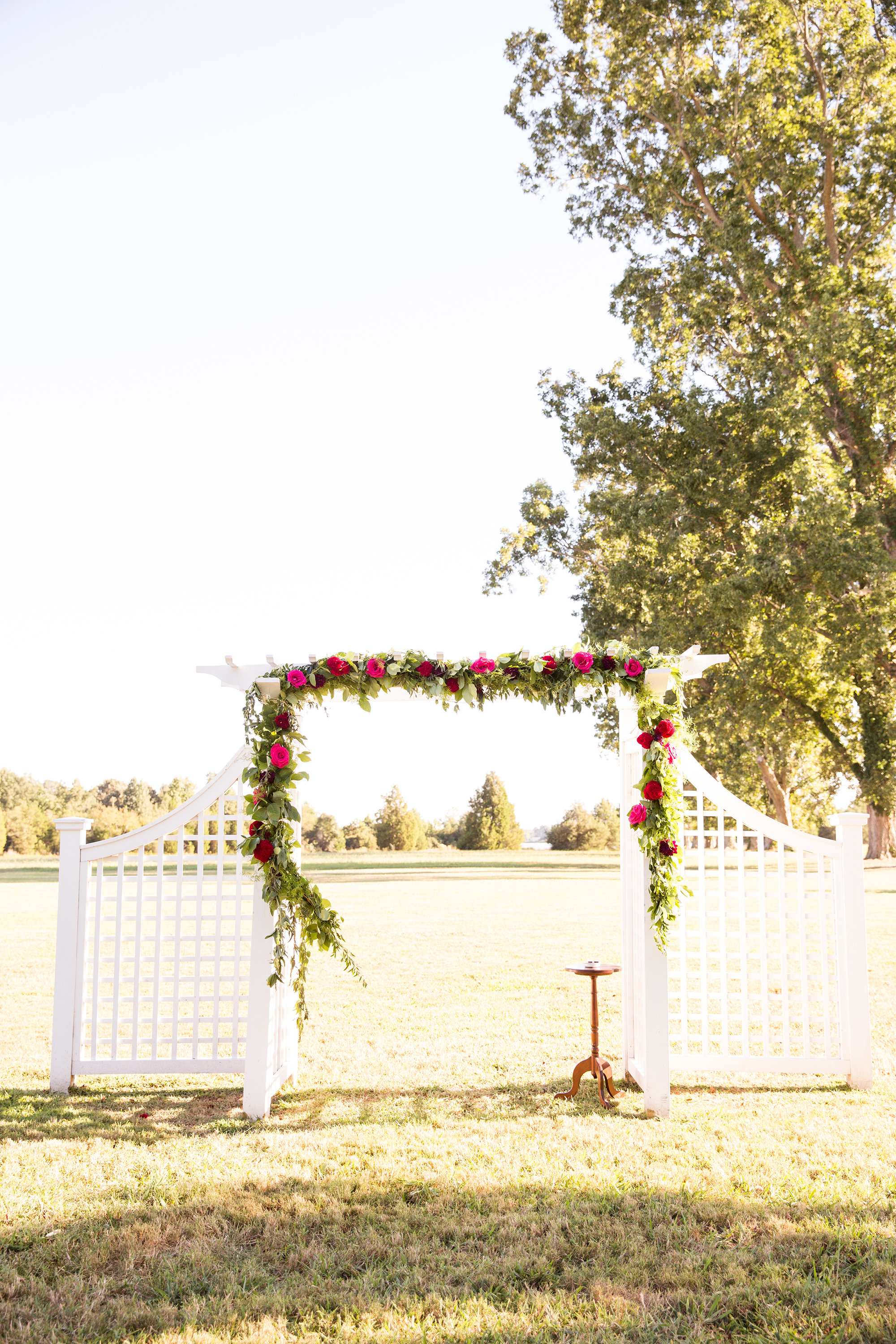 How to Plan a Blog Worthy Wedding on a Budget - Image Property of www.j-dphoto.com
