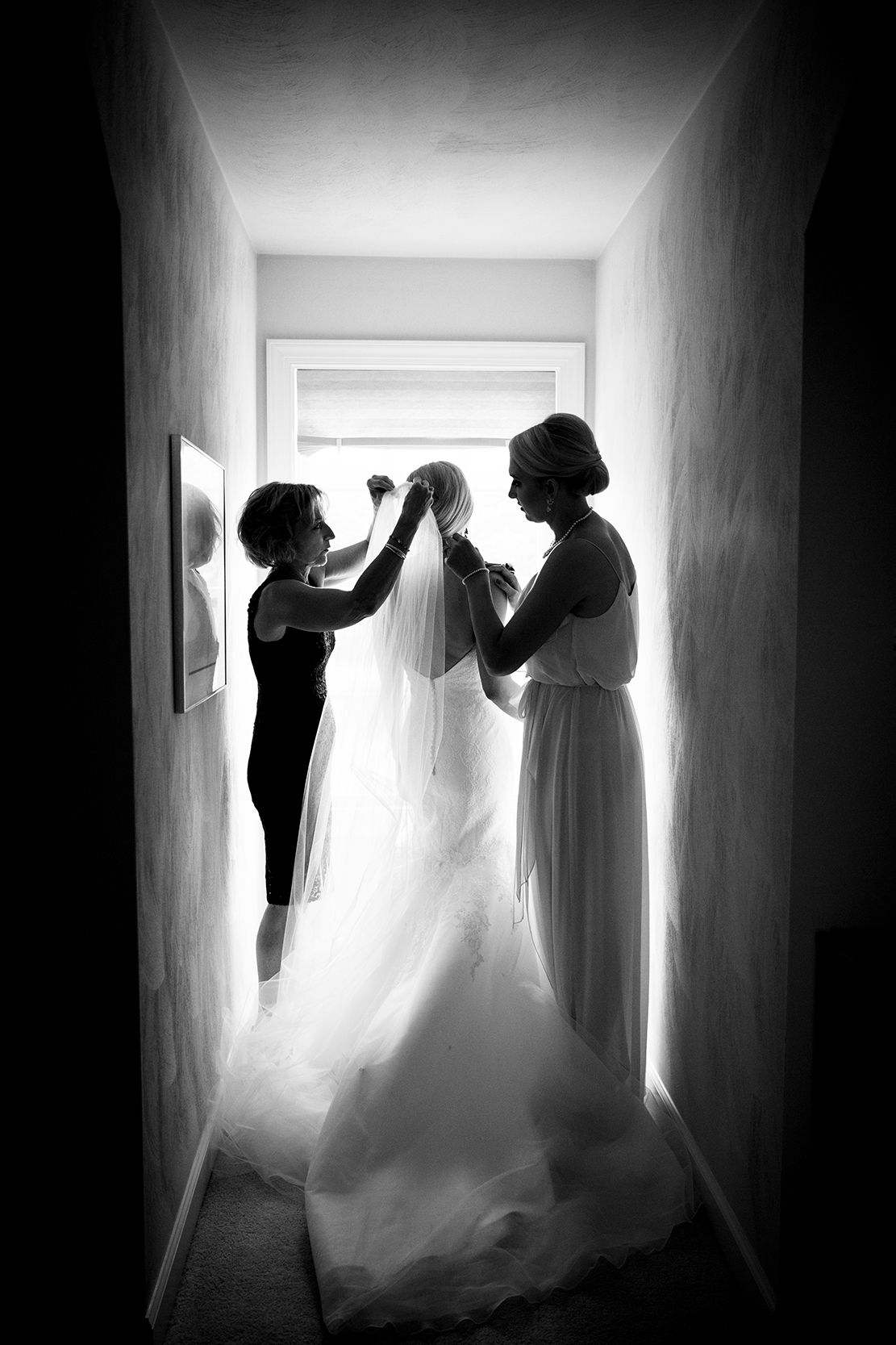 Getting Ready Wedding Day Moment Highlights - Image Property of www.j-dphoto.com