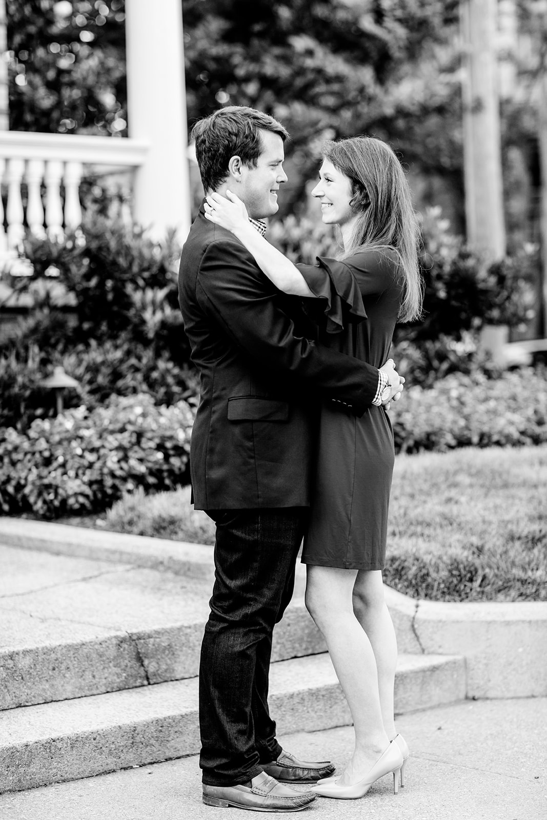Chris Allies Engagement Photos on Monument Avenue - Image Property of www.j-dphoto.com