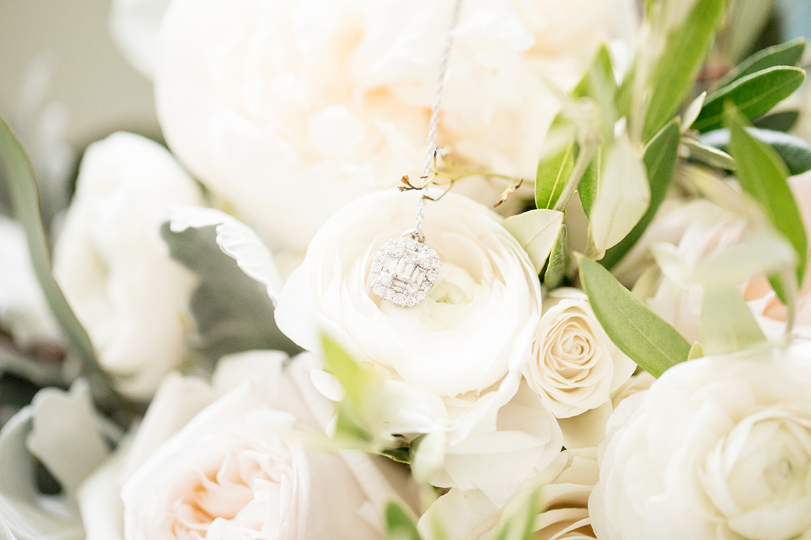 Beth  Devins Misty Mountain Wedding - Image Property of www.j-dphoto.com