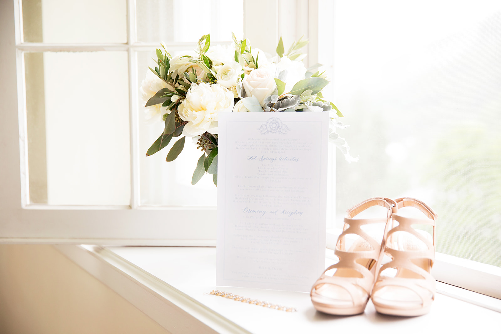 Beth  Devins Misty Mountain Wedding - Image Property of www.j-dphoto.com