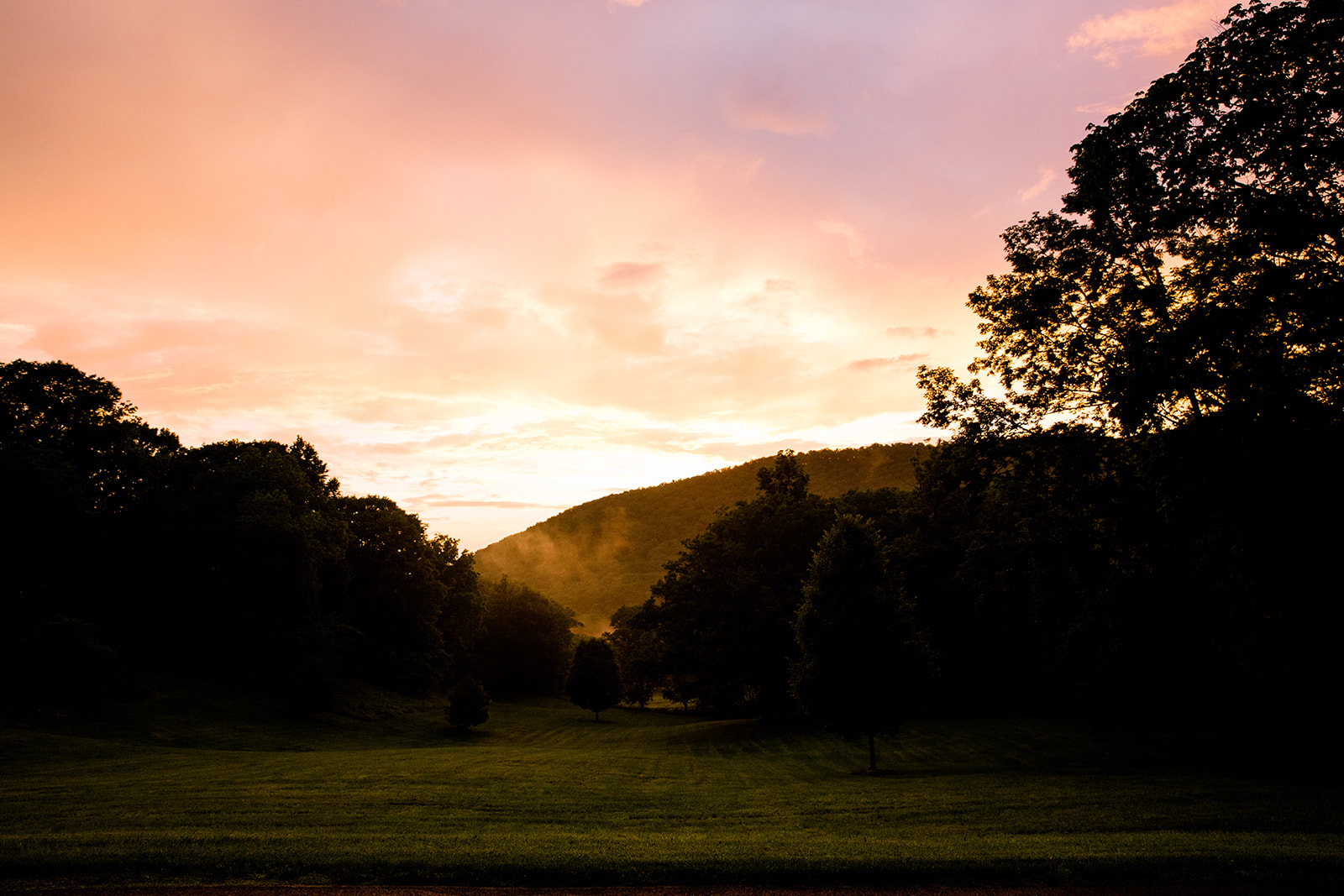 Beth  Devins Misty Mountain Wedding - Image Property of www.j-dphoto.com