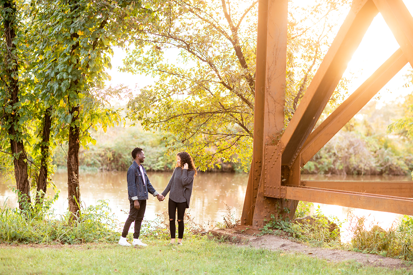 Urban RVA Engagement Shoot with Golden Light - Image Property of www.j-dphoto.com