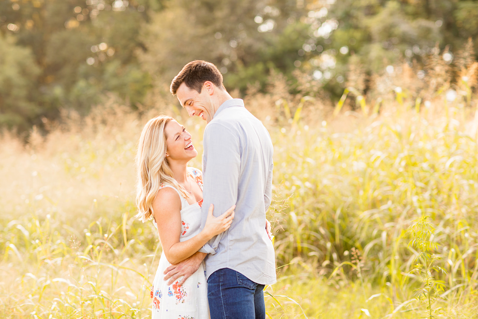 Richmond Virginia Engagement Photo Shoot at Belle Isle James River - Image Property of www.j-dphoto.com