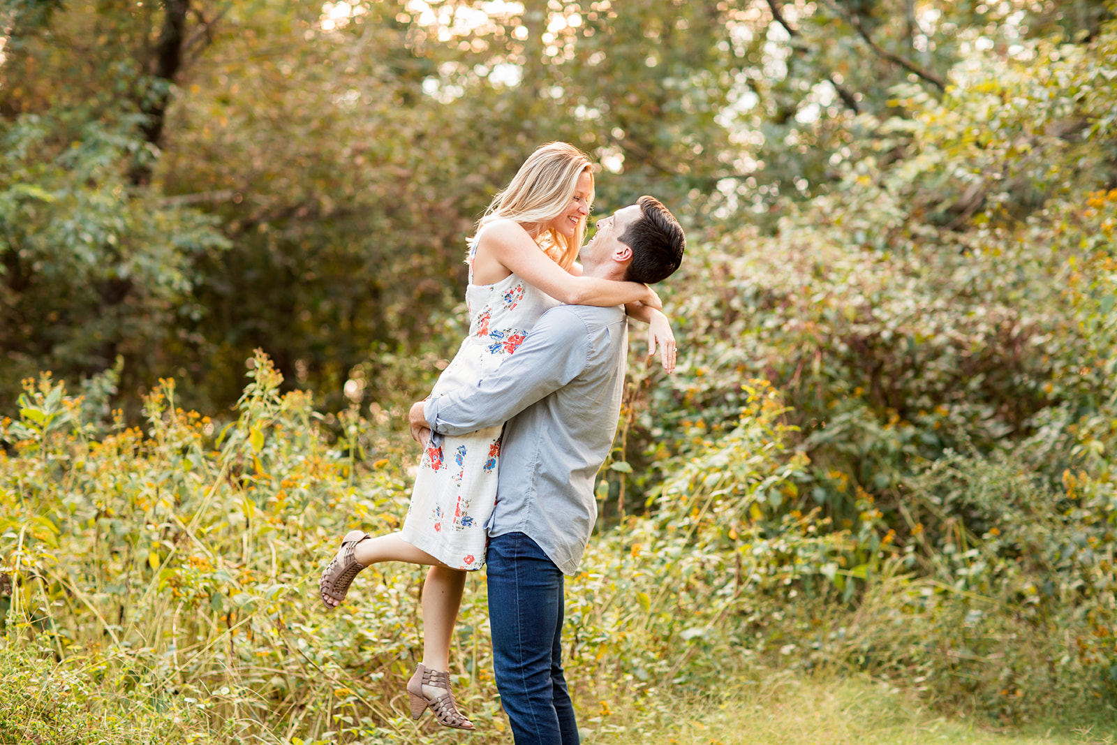 Richmond Virginia Engagement Photo Shoot at Belle Isle James River - Image Property of www.j-dphoto.com