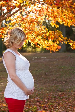 How to Prepare For Your Maternity Shoot - Image Property of www.j-dphoto.com
