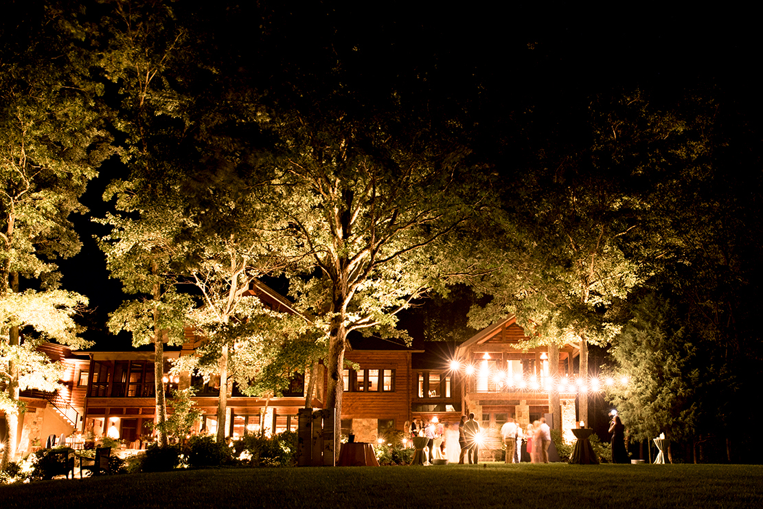 Ryan Jordans Wedding at Smith Mountain Lake - Image Property of www.j-dphoto.com