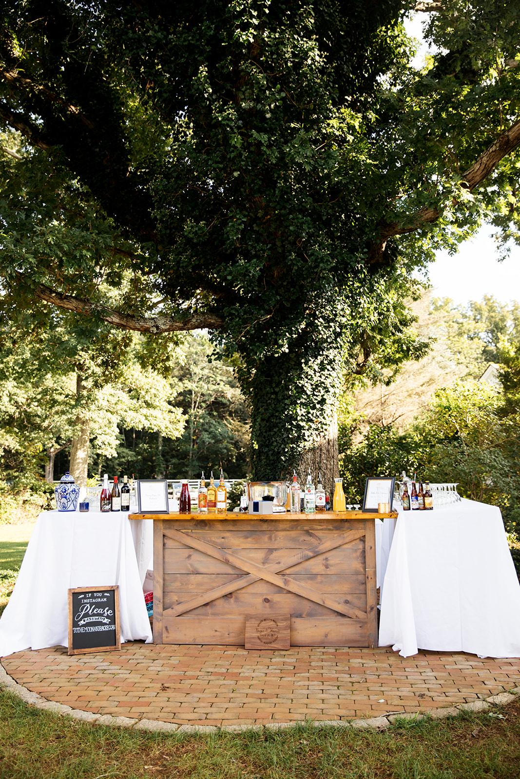 Kenica  Bryons Wedding at Keswick Vineyards - Image Property of www.j-dphoto.com