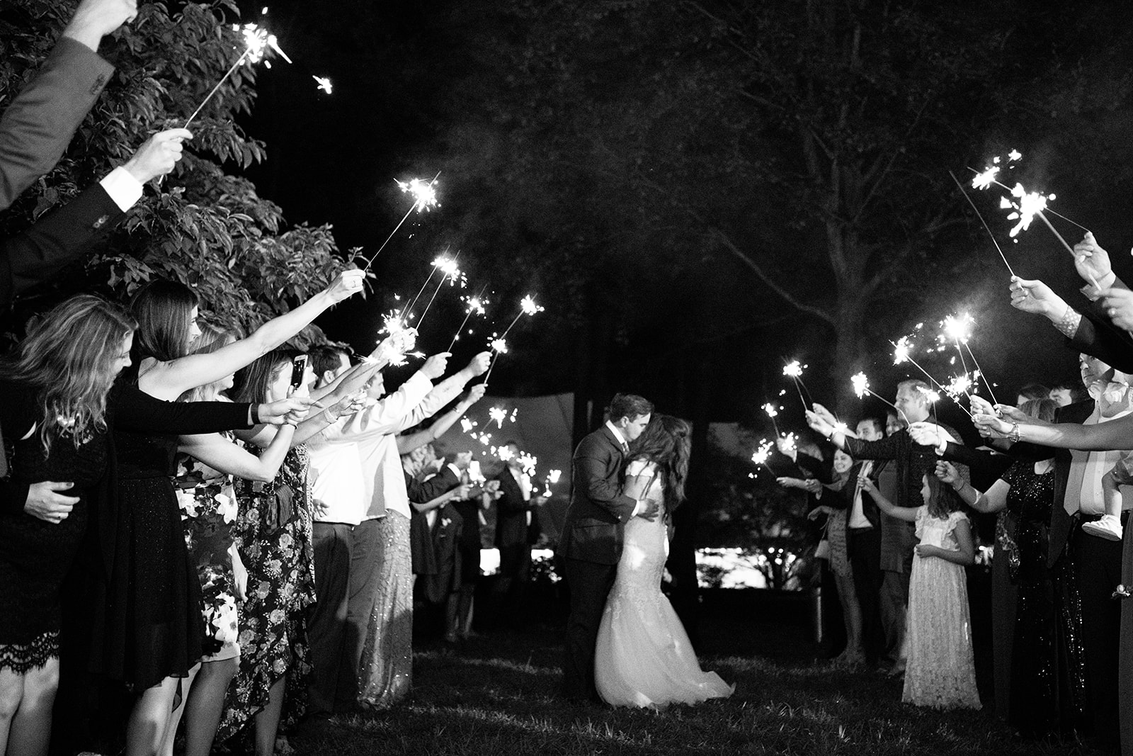 Kenica  Bryons Wedding at Keswick Vineyards - Image Property of www.j-dphoto.com