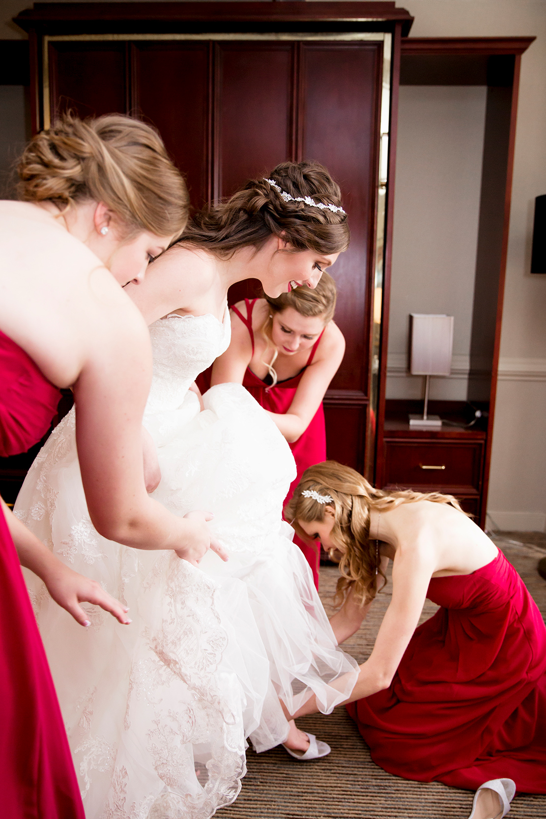 Kristen  Andrews Winter Wedding - Image Property of www.j-dphoto.com