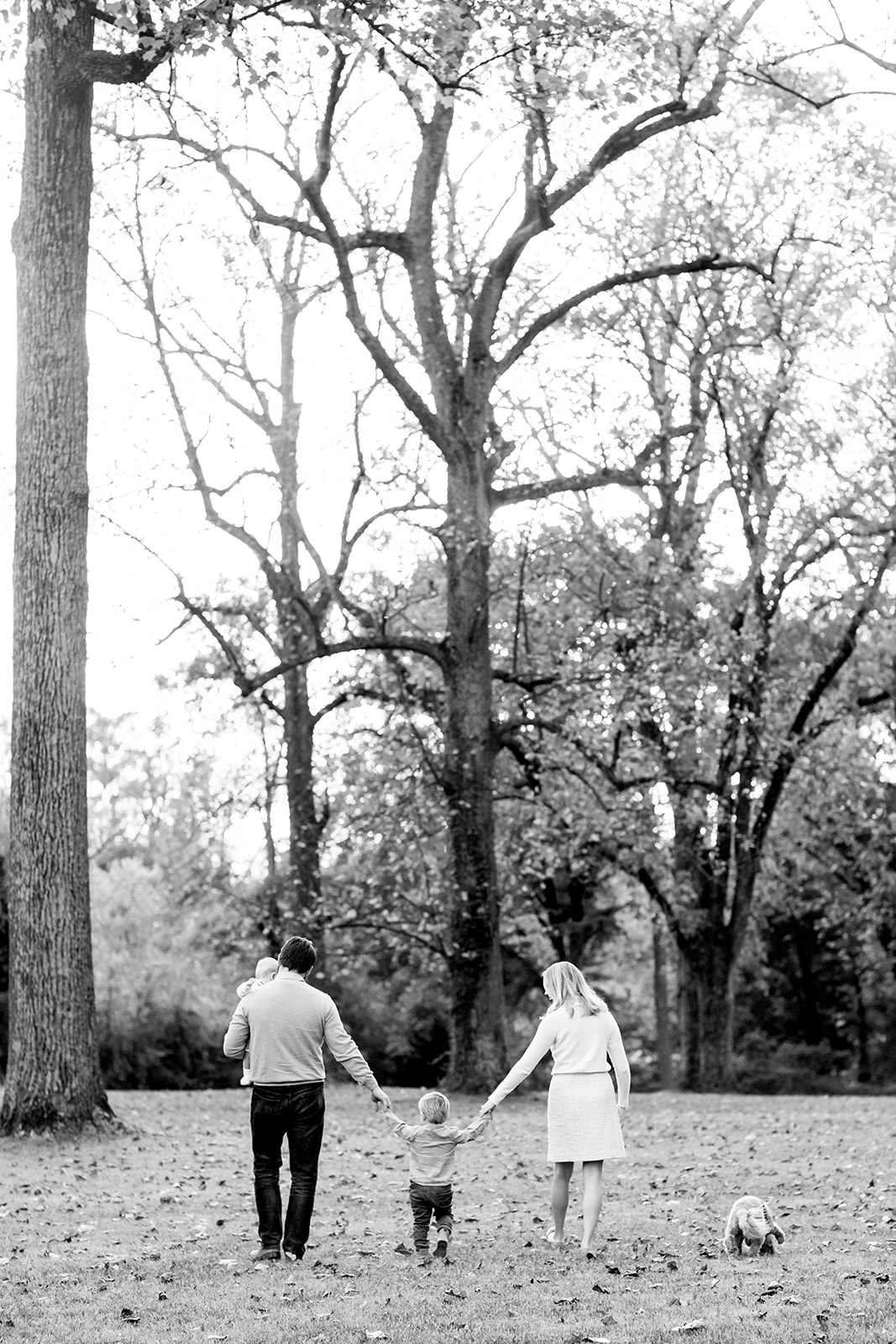 Moran Fall Family Photos at Byrd Park - Image Property of www.j-dphoto.com