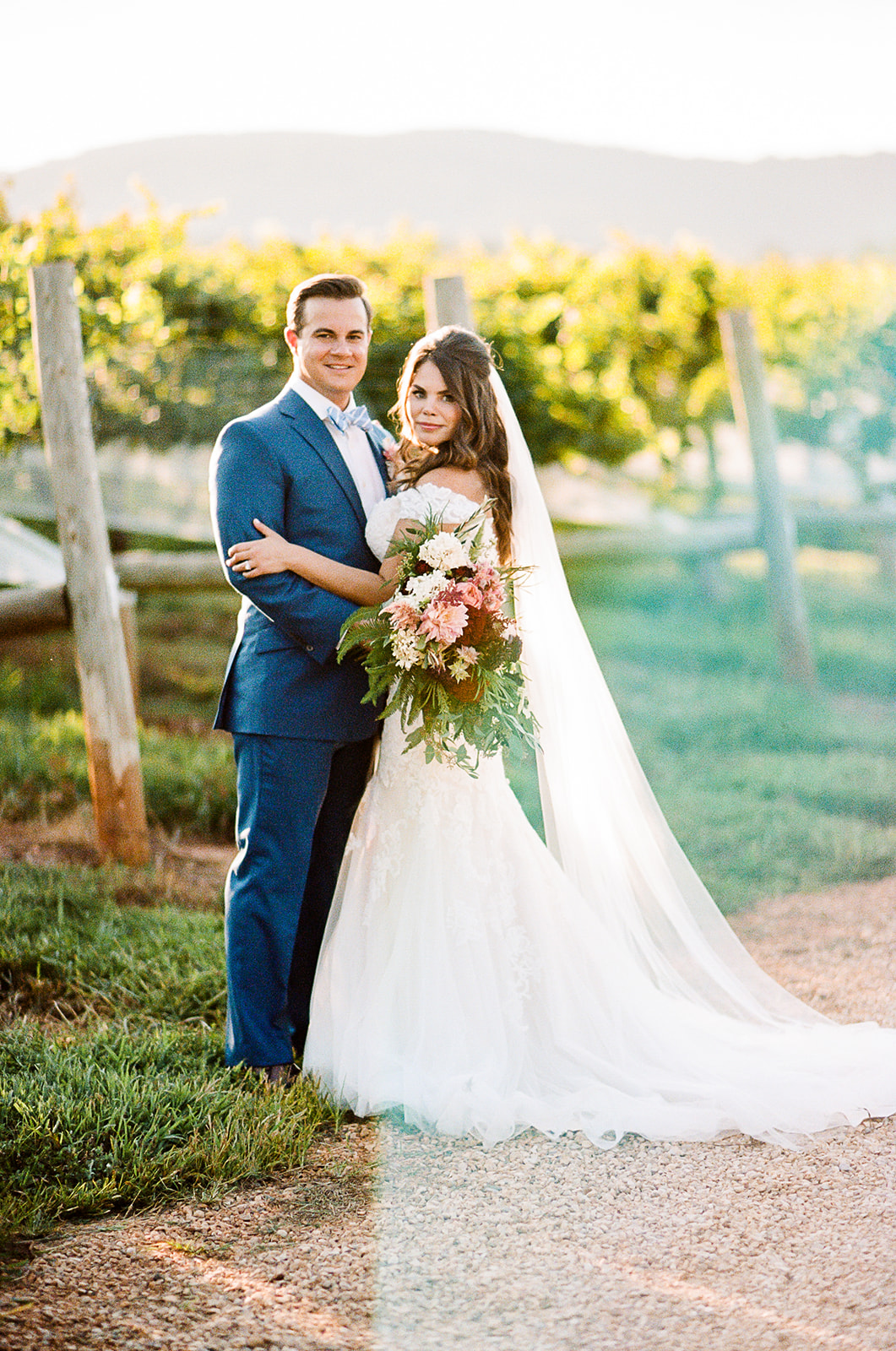 Film Wedding Photographs at Keswick Vineyards - Image Property of www.j-dphoto.com