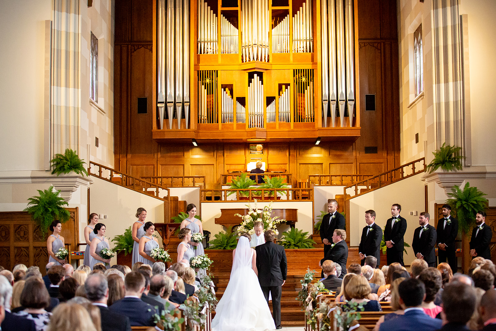 Susan  Sams University of Richmond Wedding - Image Property of www.j-dphoto.com