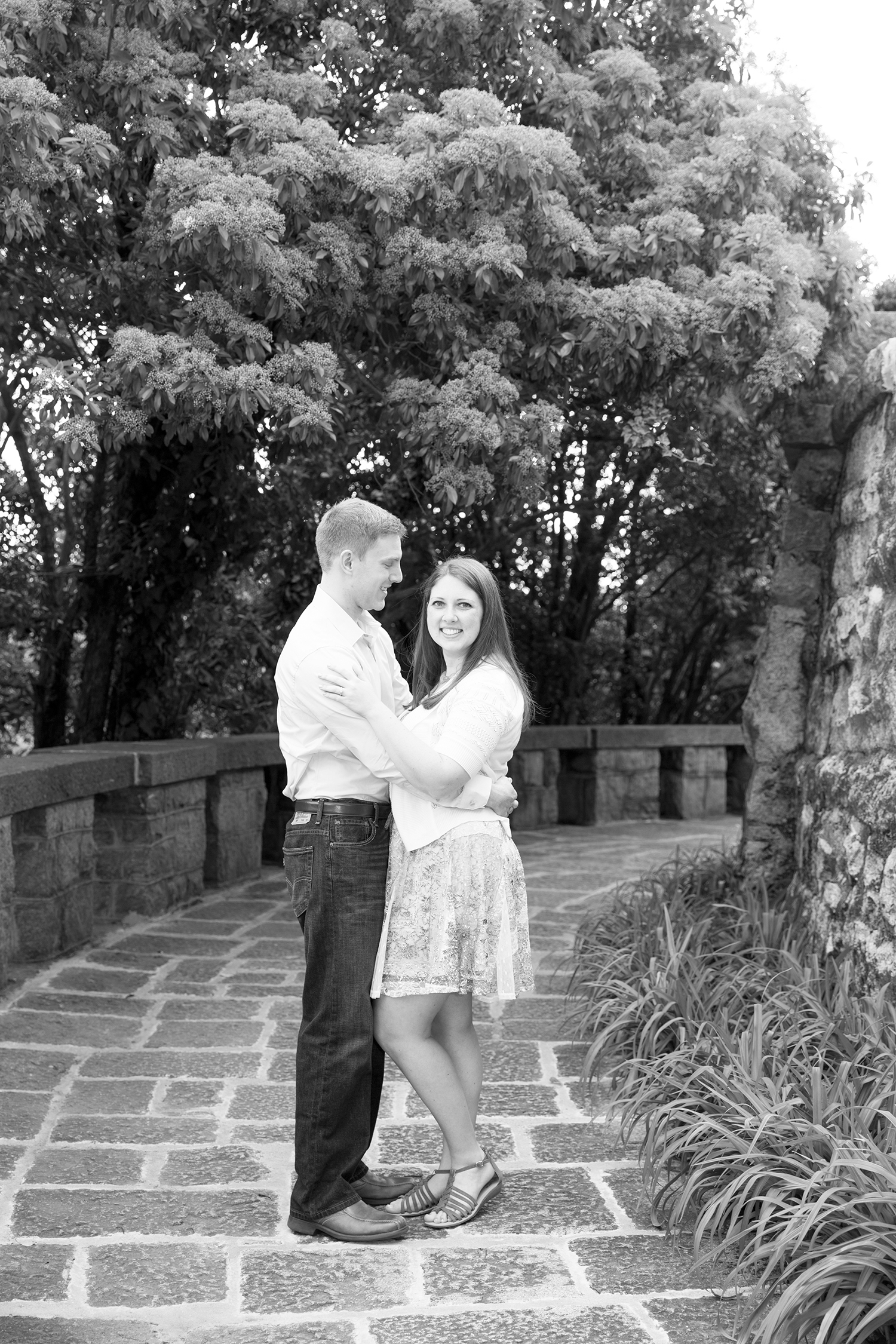 Christina  Mikes Spring Engagement Shoot at Maymont - Image Property of www.j-dphoto.com