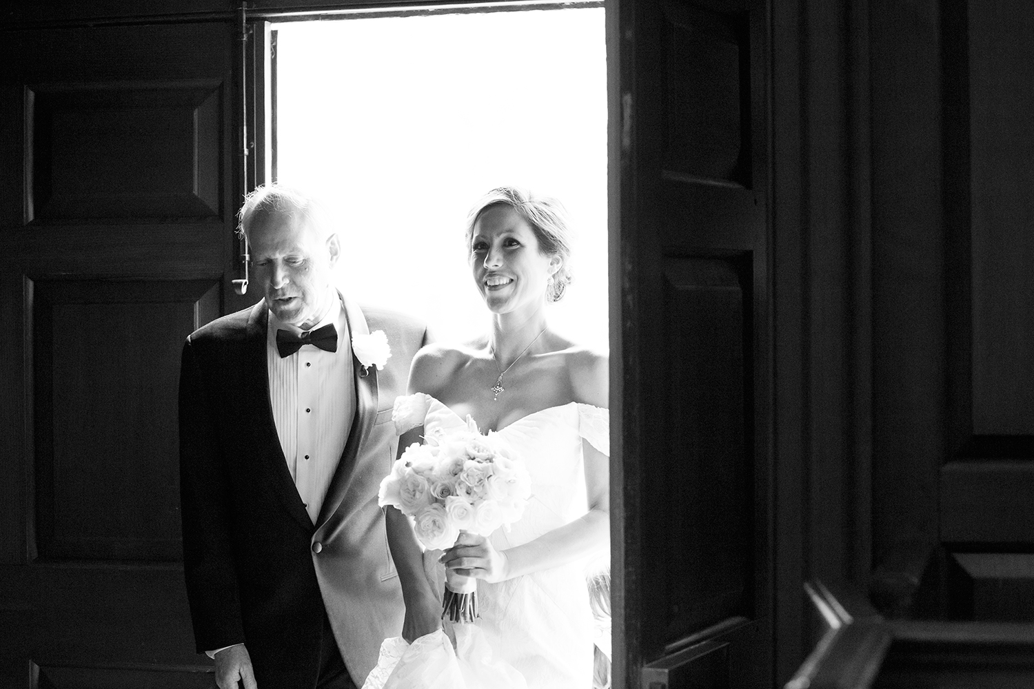 Courtney  Monts Williamsburg Winery Wedding - Image Property of www.j-dphoto.com