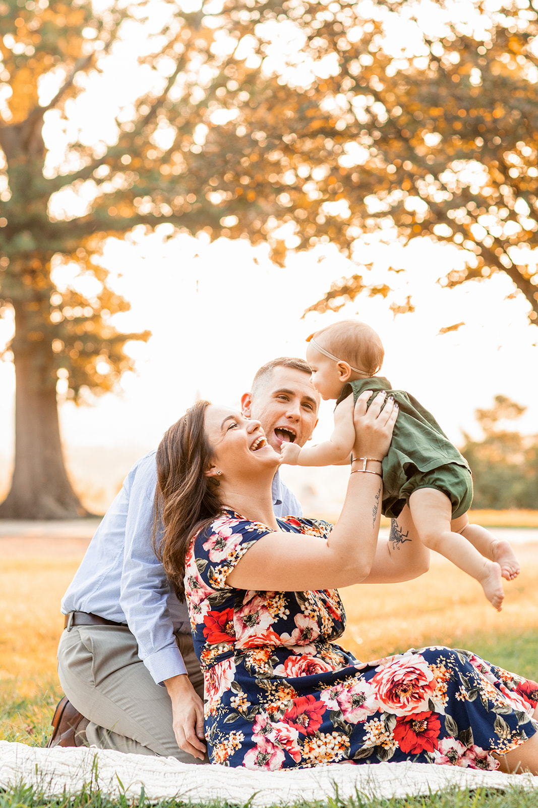 Annas First Birthday Photos at Libby Hill Park - Image Property of www.j-dphoto.com