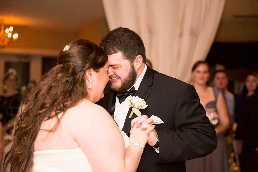 Andrew  Stephanies Wedding at The Dominion Club - Image Property of www.j-dphoto.com