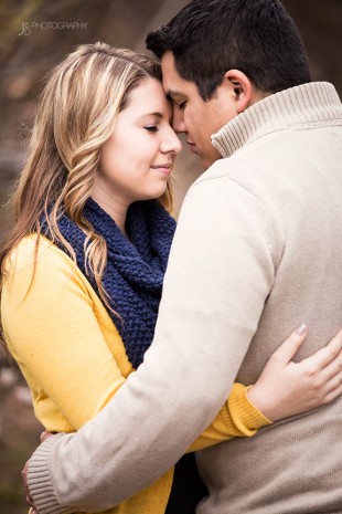 What To Wear To Your Engagement Photo Shoot - Image Property of www.j-dphoto.com