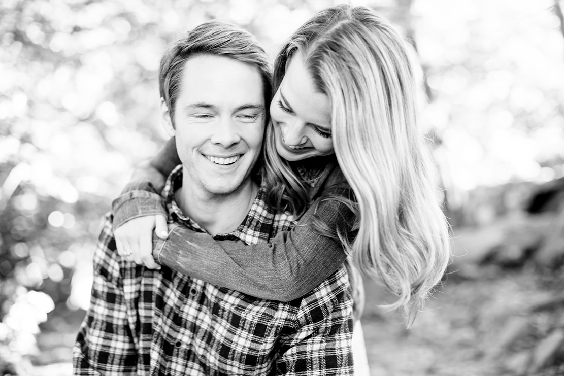 Beth  Devins Engagement Shoot at Humpback Rock - Image Property of www.j-dphoto.com