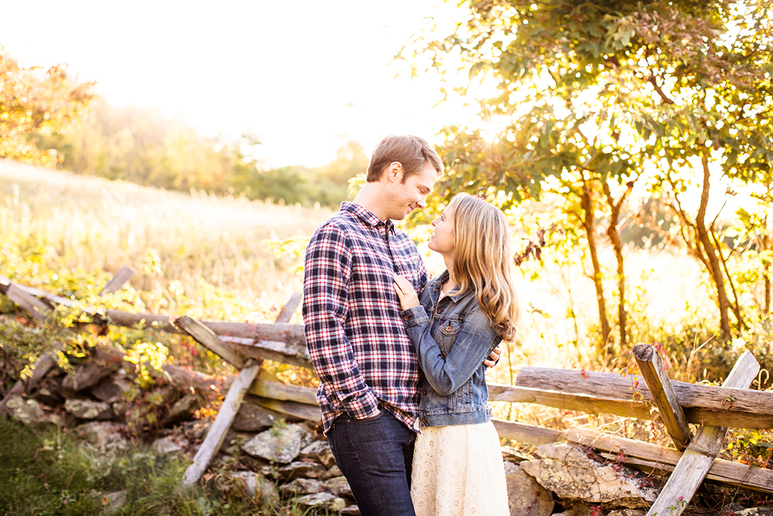 Beth  Devins Engagement Shoot at Humpback Rock - Image Property of www.j-dphoto.com