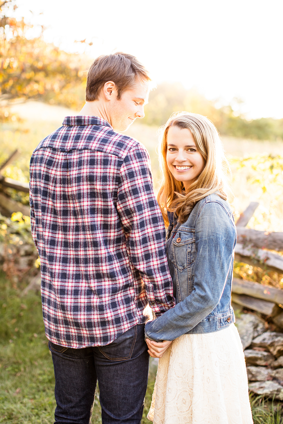 Beth  Devins Engagement Shoot at Humpback Rock - Image Property of www.j-dphoto.com