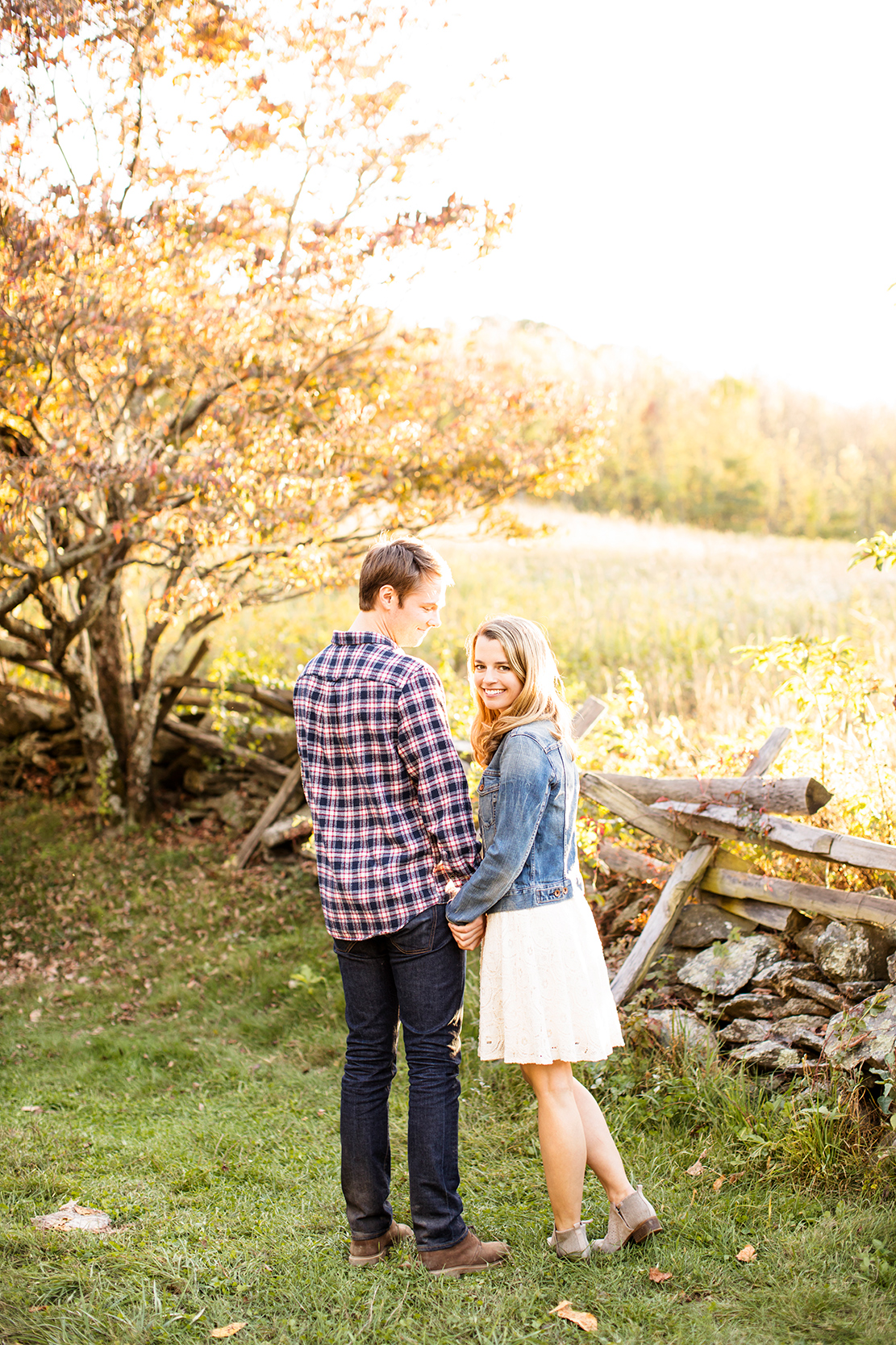 Beth  Devins Engagement Shoot at Humpback Rock - Image Property of www.j-dphoto.com