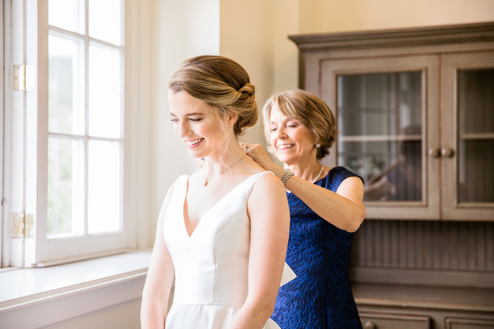 Beth  Devins Misty Mountain Wedding - Image Property of www.j-dphoto.com