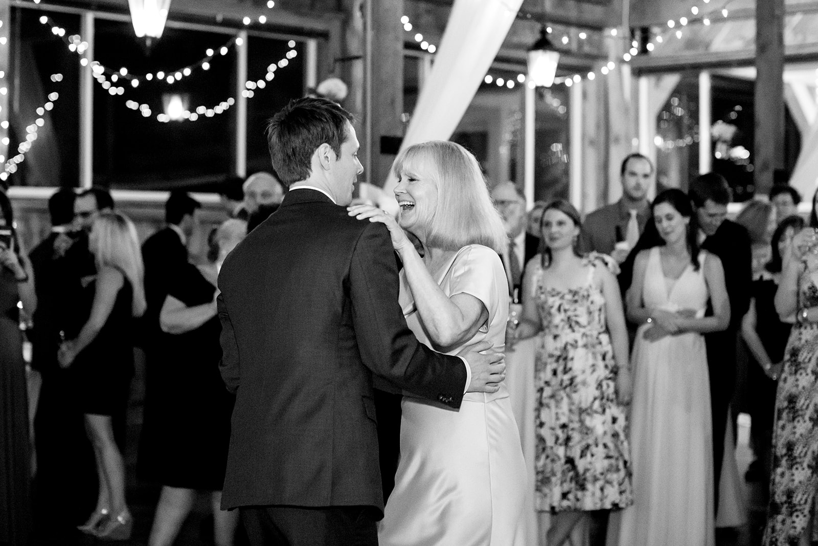 Beth  Devins Misty Mountain Wedding - Image Property of www.j-dphoto.com