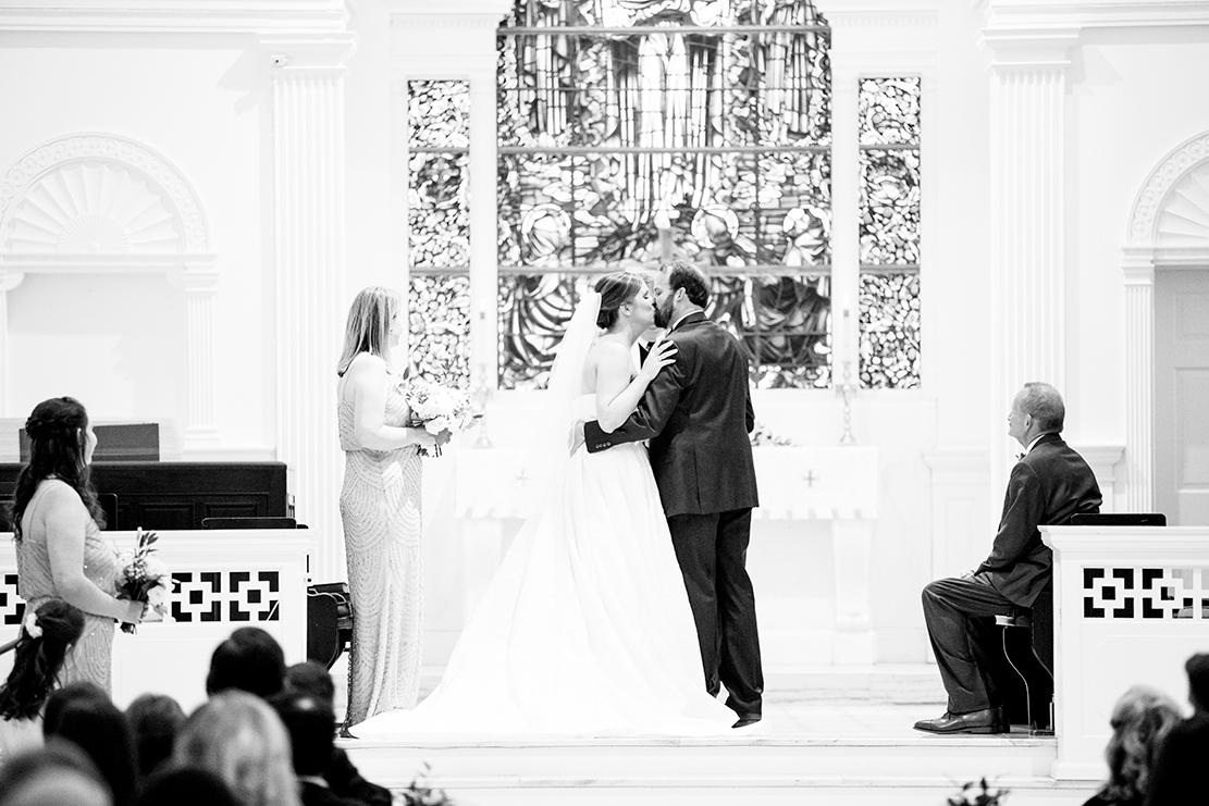 Beth  Blakleys Wedding at The Boonsboro Country Club - Image Property of www.j-dphoto.com