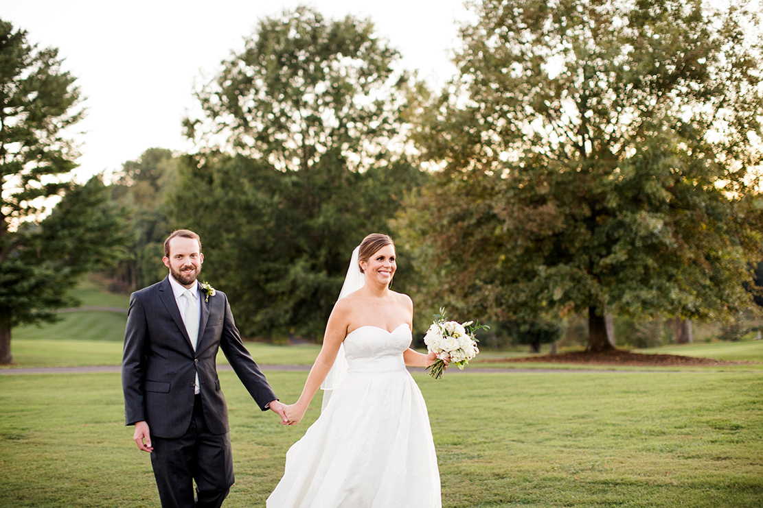 Beth  Blakleys Wedding at The Boonsboro Country Club - Image Property of www.j-dphoto.com