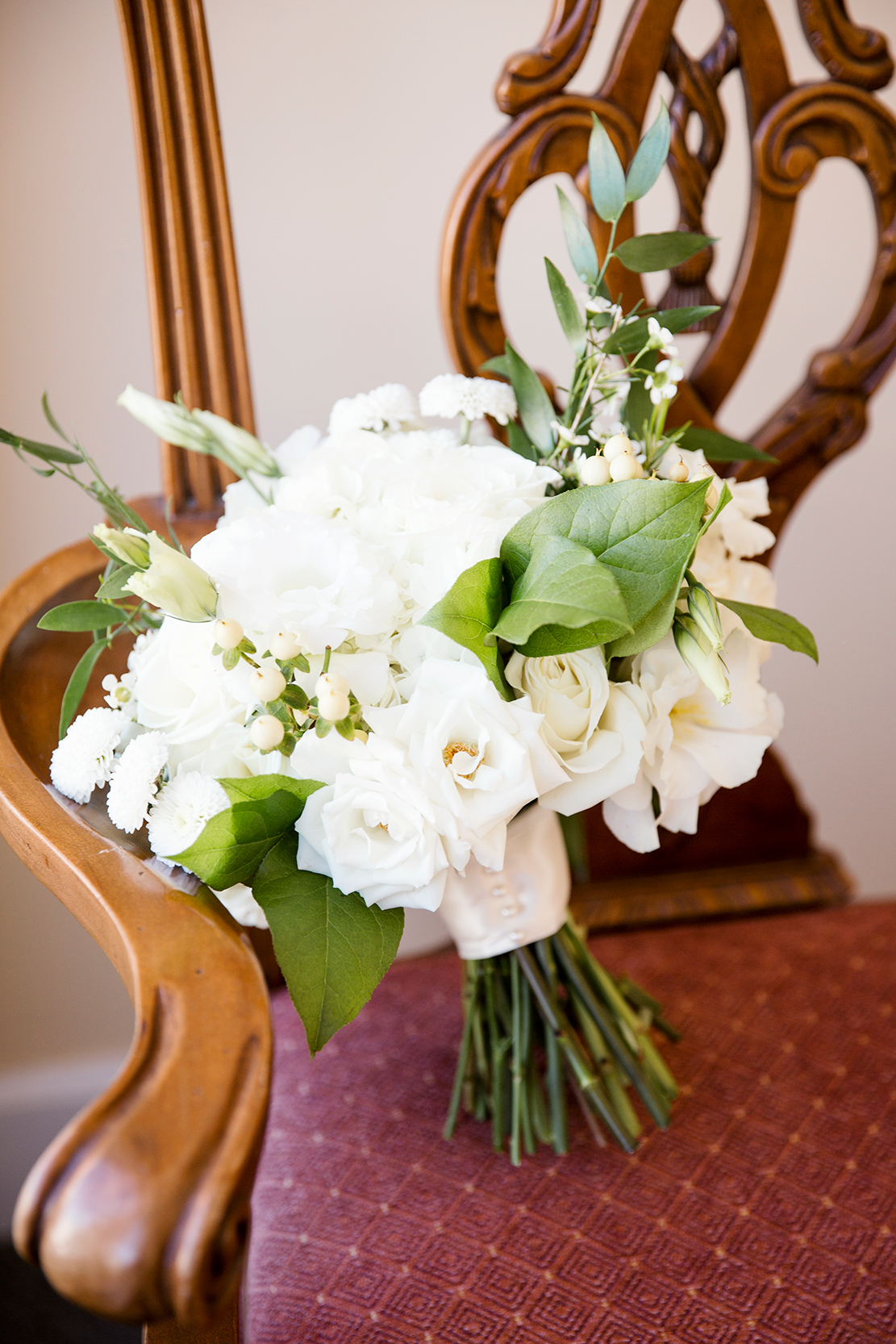 Beth  Blakleys Wedding at The Boonsboro Country Club - Image Property of www.j-dphoto.com