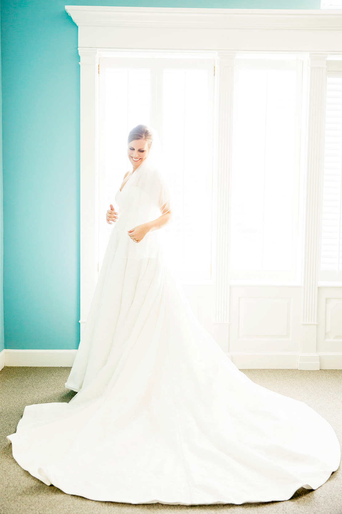 Beth  Blakleys Wedding at The Boonsboro Country Club - Image Property of www.j-dphoto.com
