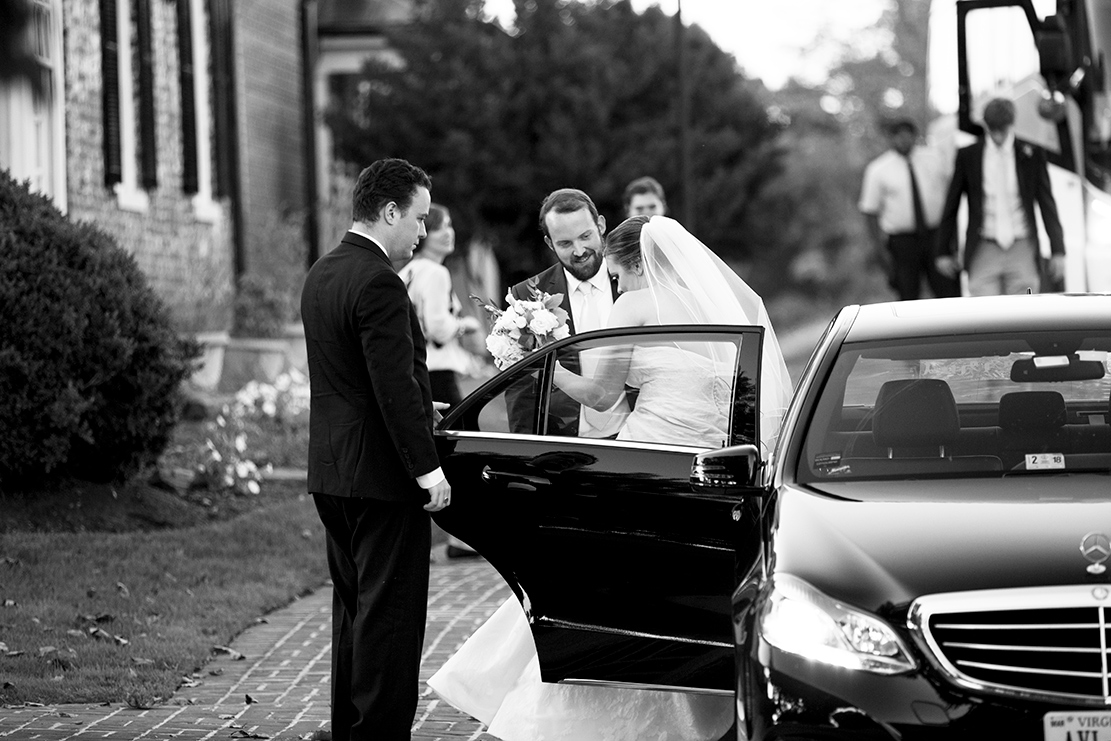 Beth  Blakleys Wedding at The Boonsboro Country Club - Image Property of www.j-dphoto.com