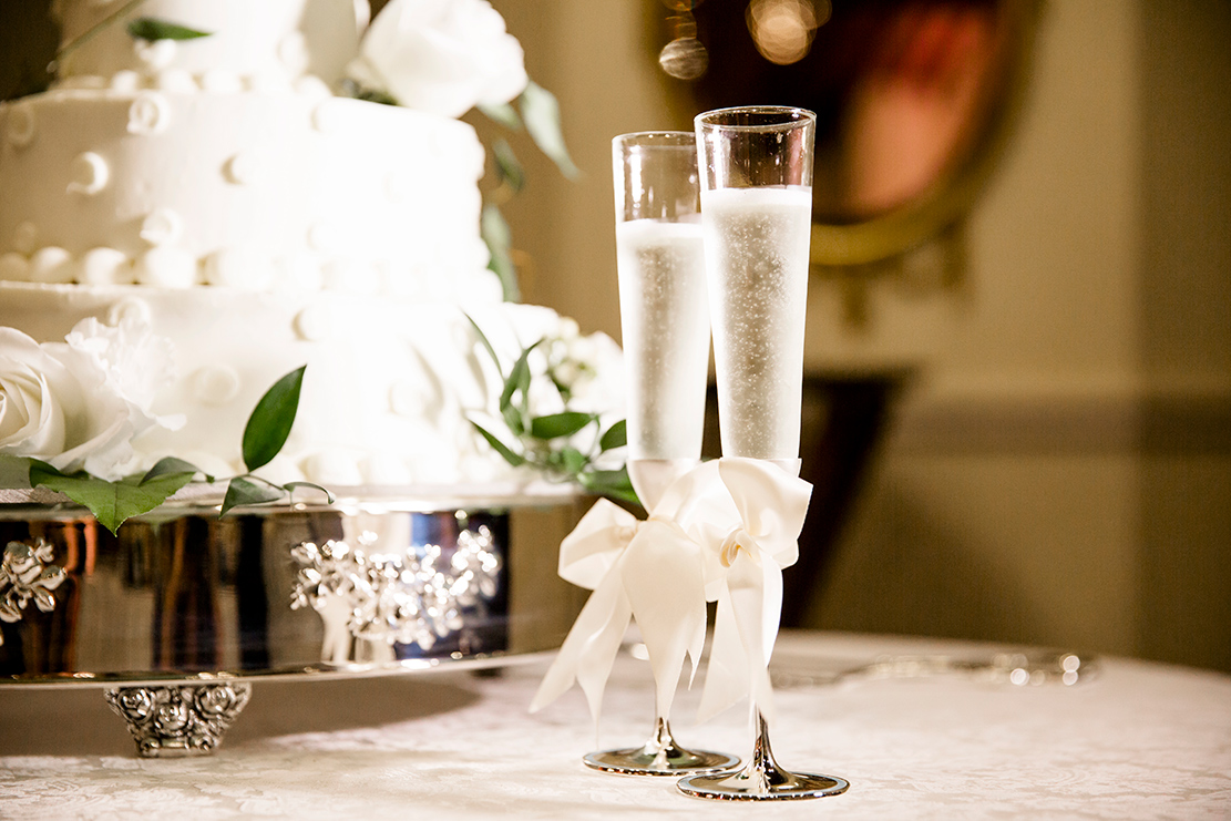 Beth  Blakleys Wedding at The Boonsboro Country Club - Image Property of www.j-dphoto.com