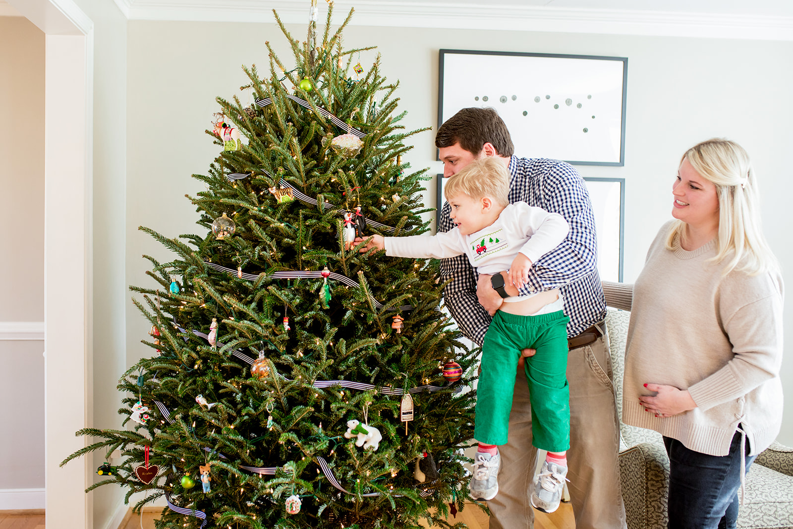 Cary Family Christmas At Home Maternity Shoot - Image Property of www.j-dphoto.com