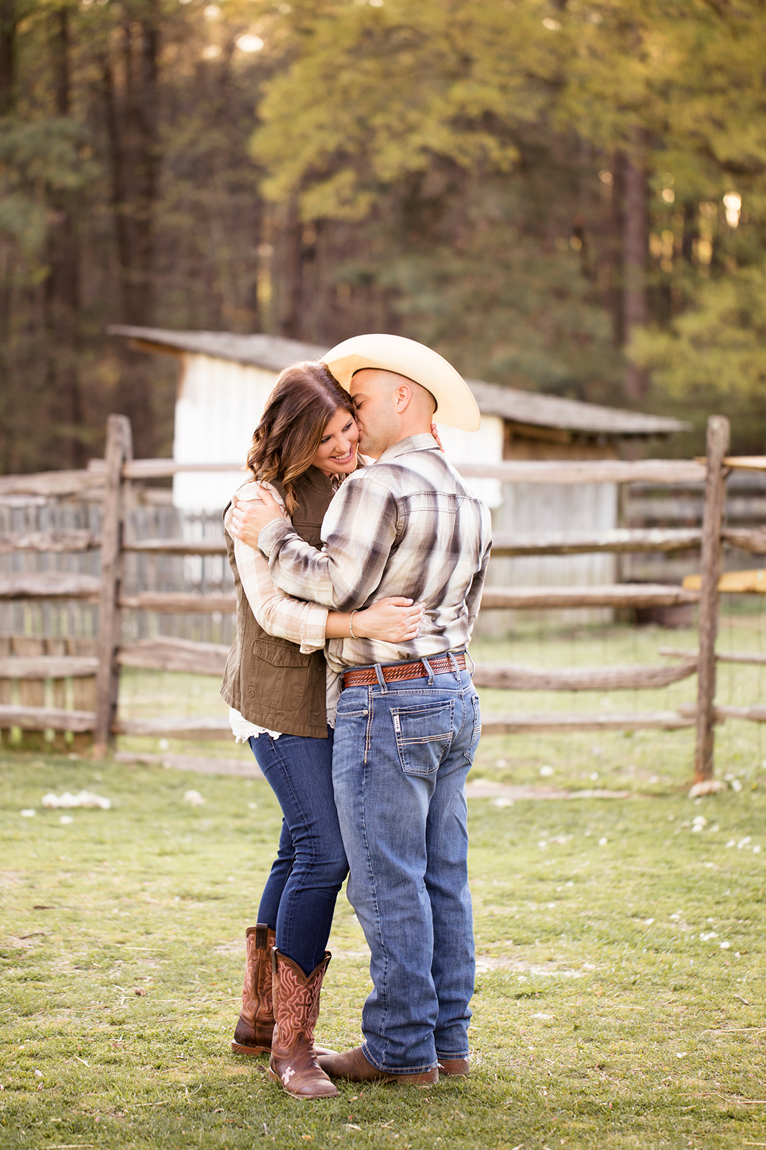 Jess  Shanes Engagement Shoot at Crump Park - Image Property of www.j-dphoto.com