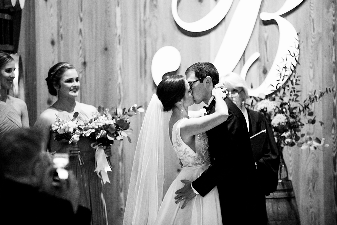 Wedding Preview  Andy  Claire - Image Property of www.j-dphoto.com