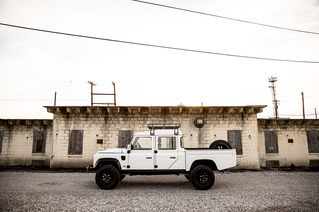 Defender Automotive Shoot - Image Property of www.j-dphoto.com