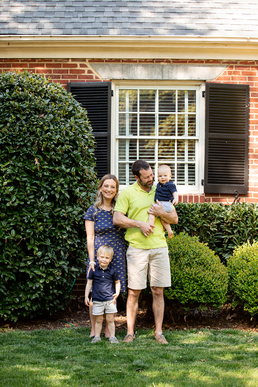 Easter Front Porch Sessions - Image Property of www.j-dphoto.com