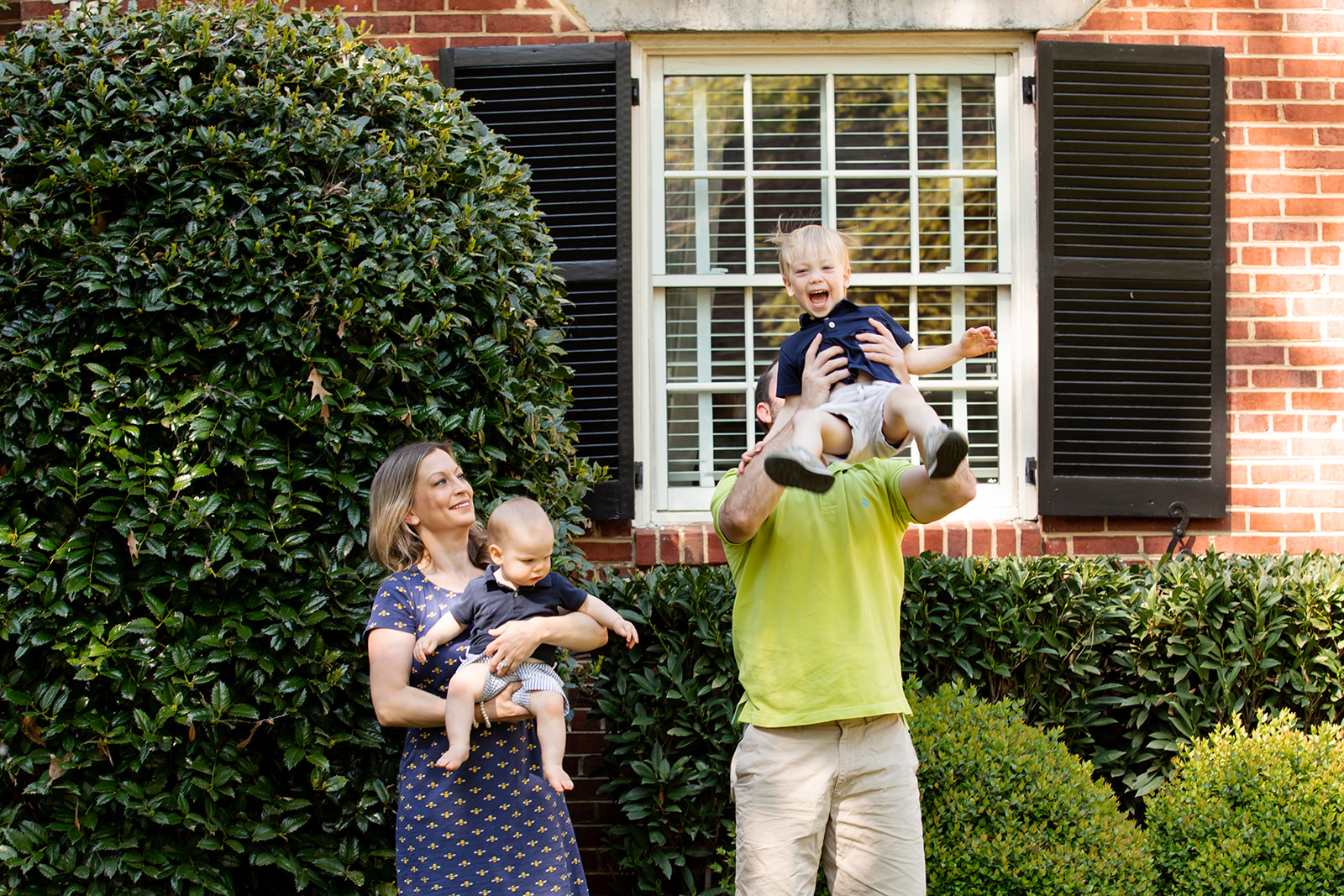 Easter Front Porch Sessions - Image Property of www.j-dphoto.com