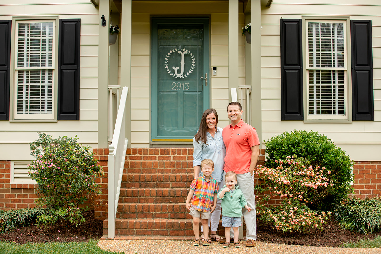 Easter Front Porch Sessions - Image Property of www.j-dphoto.com