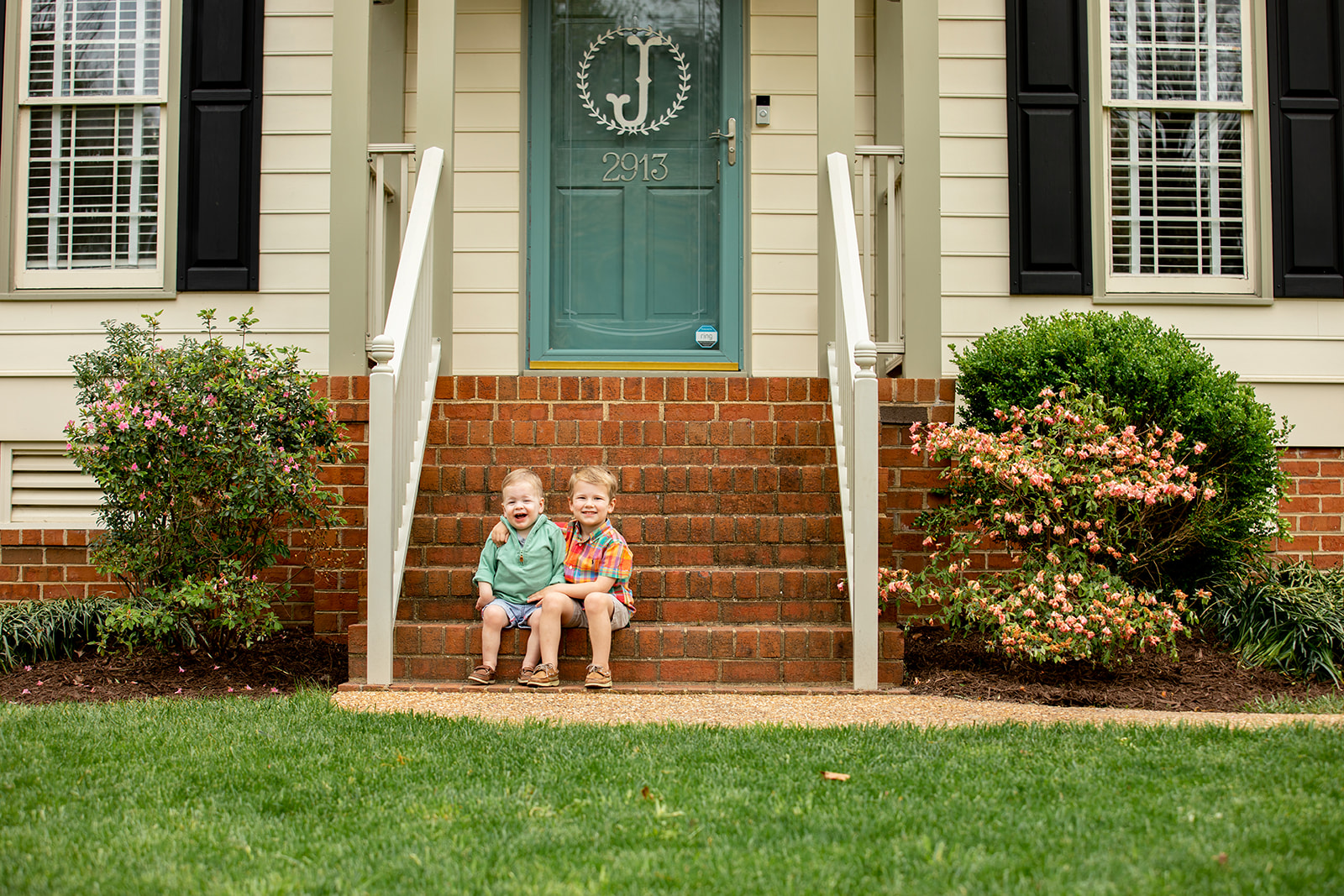 Easter Front Porch Sessions - Image Property of www.j-dphoto.com