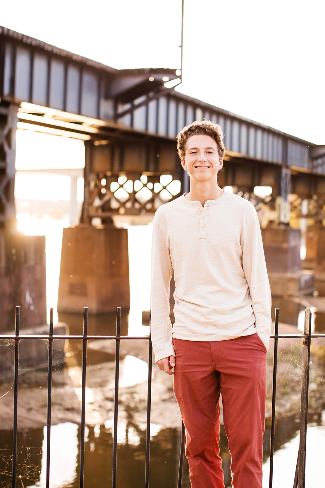 Griffins Senior Photos at The Potterfield Memorial Bridge - Image Property of www.j-dphoto.com