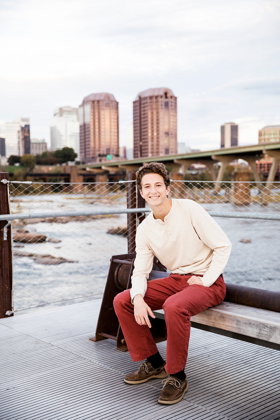 Griffins Senior Photos at The Potterfield Memorial Bridge - Image Property of www.j-dphoto.com