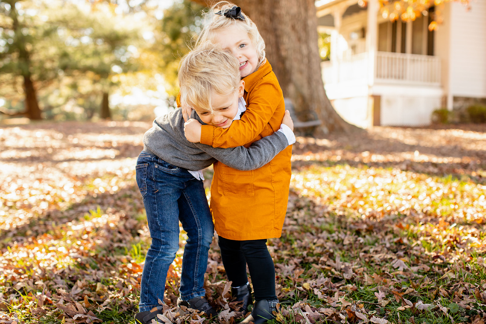 Hindman Family Photos at Ida Lee Park - Image Property of www.j-dphoto.com