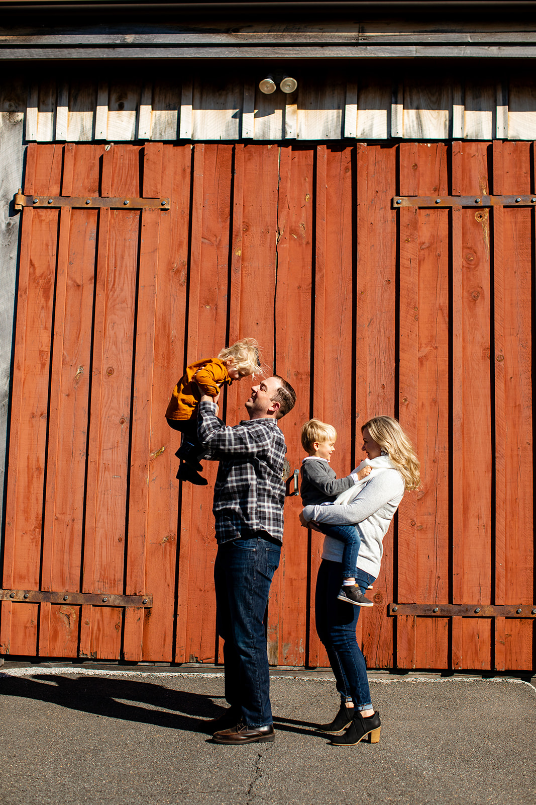 Hindman Family Photos at Ida Lee Park - Image Property of www.j-dphoto.com