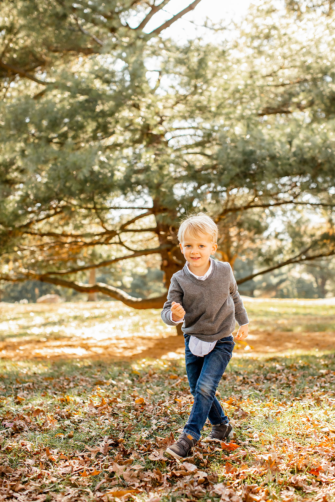 Hindman Family Photos at Ida Lee Park - Image Property of www.j-dphoto.com