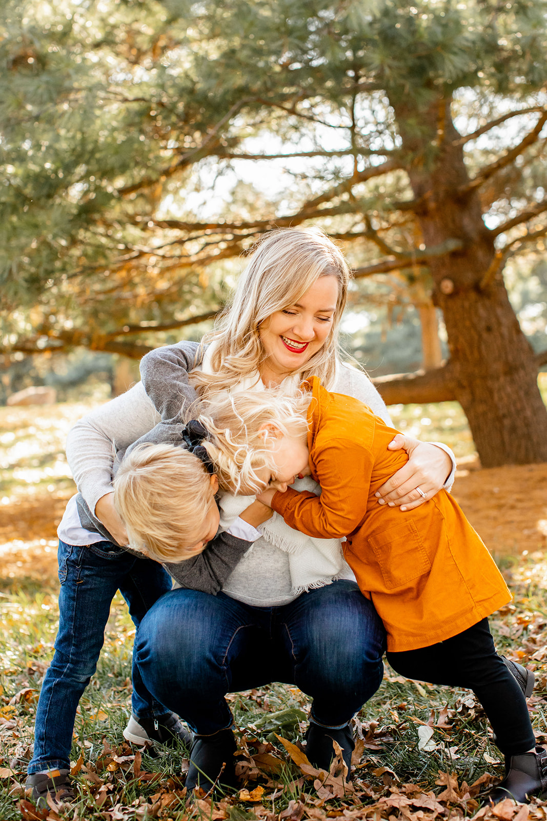 Hindman Family Photos at Ida Lee Park - Image Property of www.j-dphoto.com