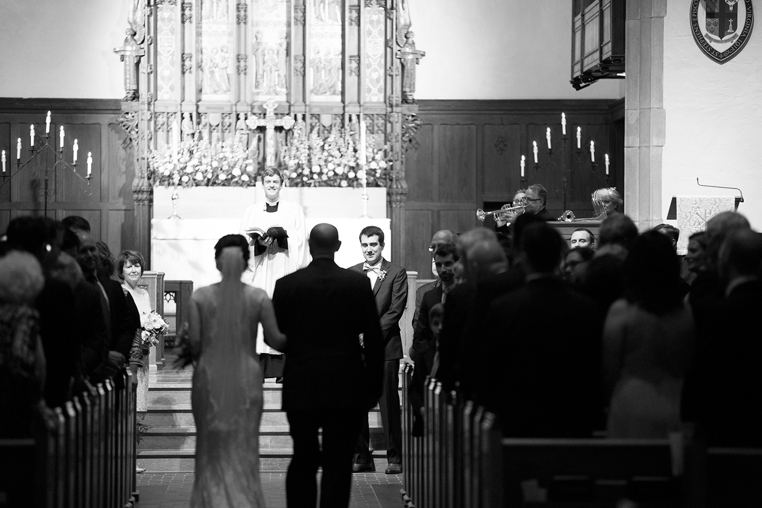 Ibbie Jebs Pastel Toned Spring Wedding - Image Property of www.j-dphoto.com